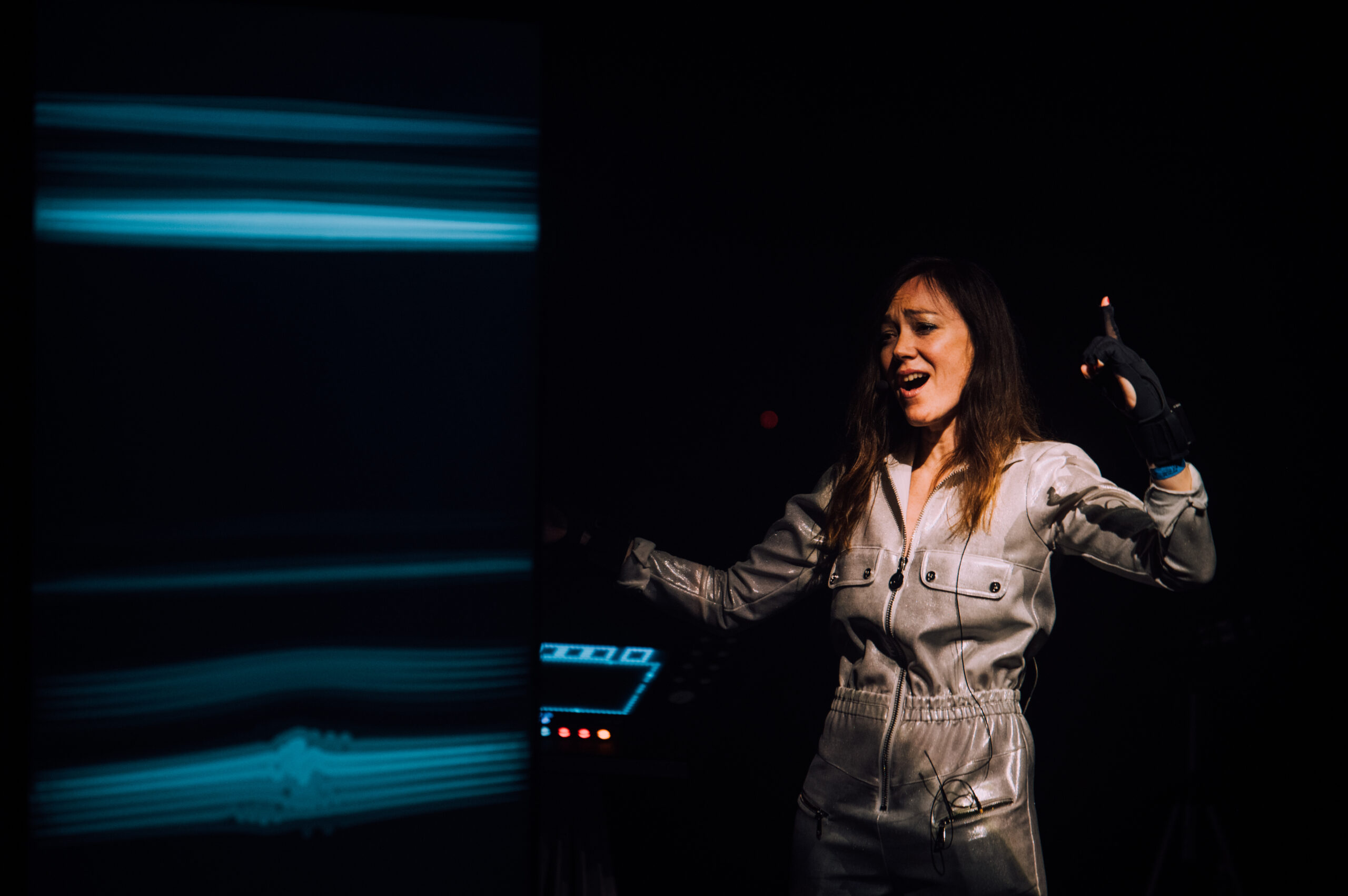 Sanguine - SOLD OUT et retours élogieux, PIONNIÈRES par DeLaurentis – Printemps de Bourges 2026