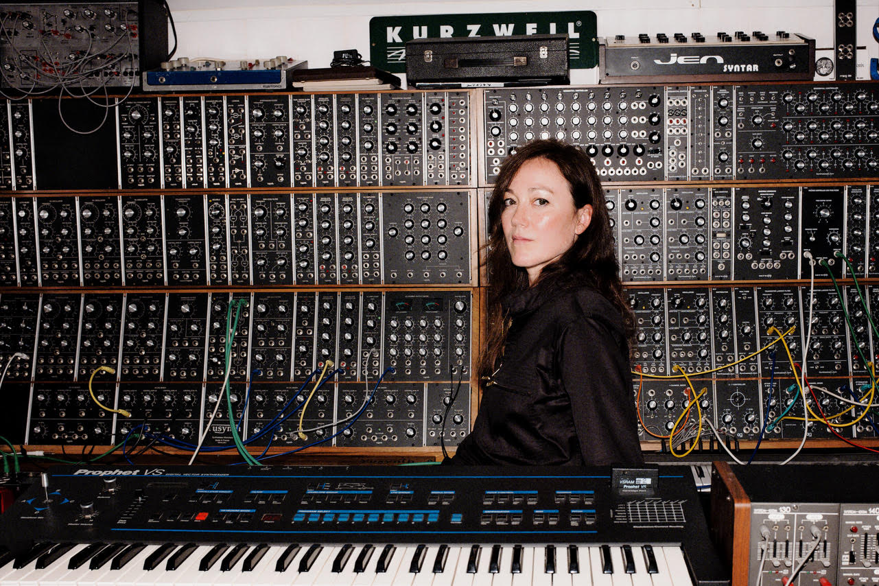 Sanguine - CRÉATION : PIONNIÈRES par DeLaurentis